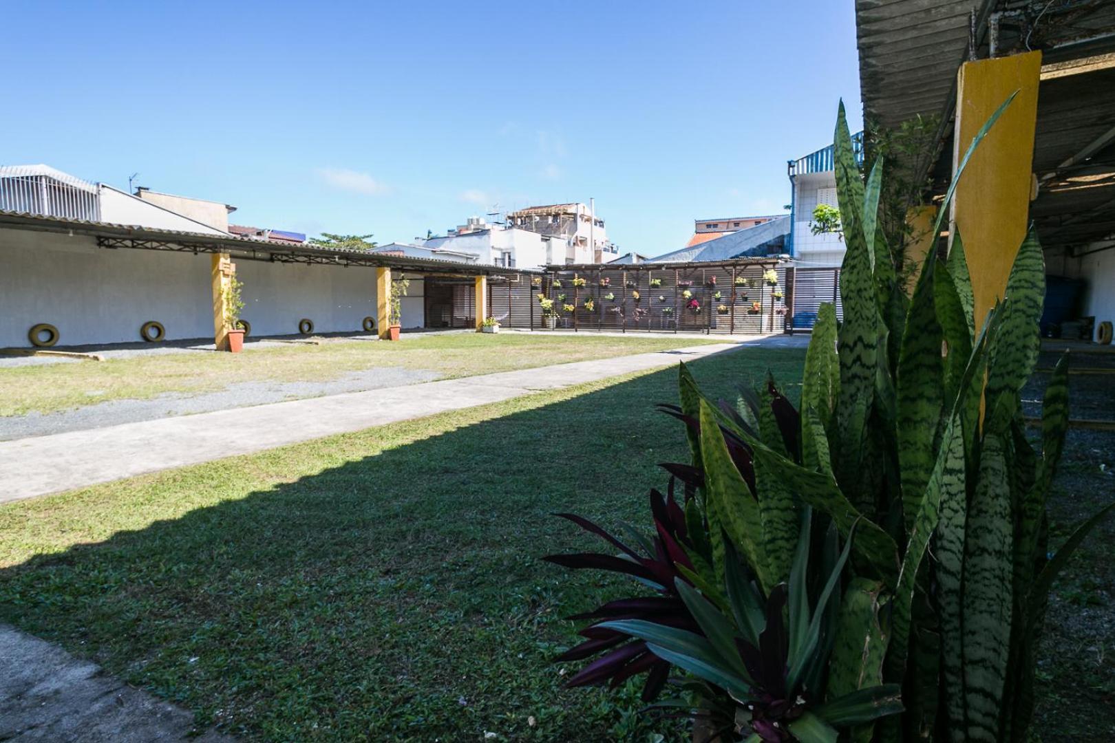 Hotel Pousada Porto Da Lua Guaratuba Exterior foto